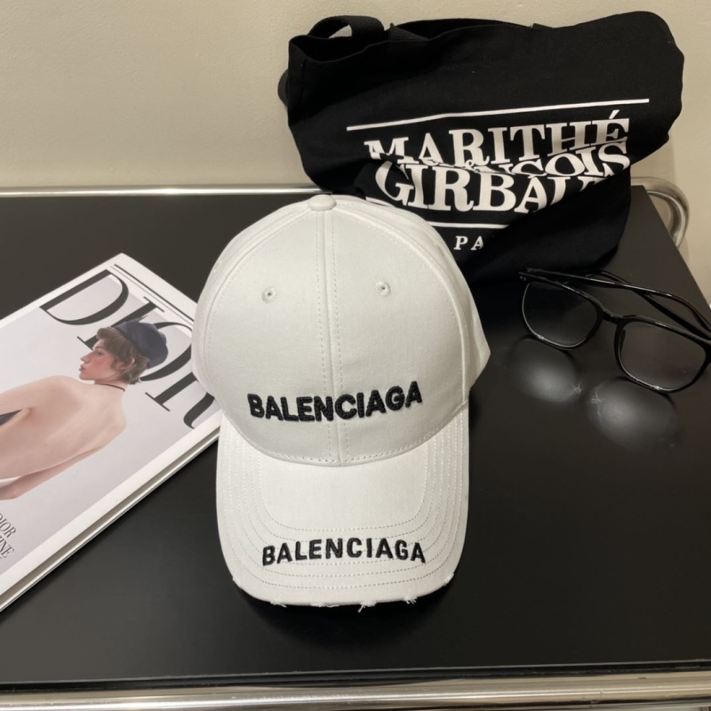 BALENCIAGA